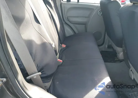 2005 Jeep Liberty Limited Edition из США, поврежденный, VIN 1J4GL58K65W722595